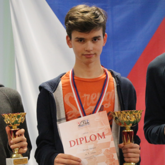 Matyáš Zeman je šachový mistr České republiky v kategorii H16