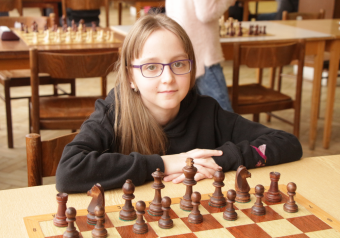 Dvojnásobný postup na Krajském přeboru škol v šachu! 1fcf65SOdO.png.