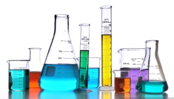 Další chemické vavříny pro naše gymnázium laboratorní sklo.PNG.