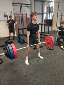 Soutěž v posilovně Posilovna 5.jpg.