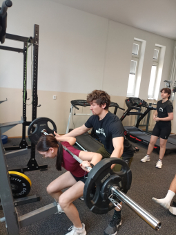 Soutěž v posilovně Posilovna 7.jpg.