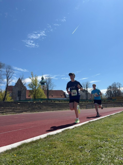 Maraton a 19 škol Maraton 5.jpg.