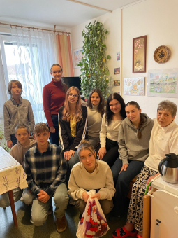 Ježíškova pravnoučata DD Starom.jpg.